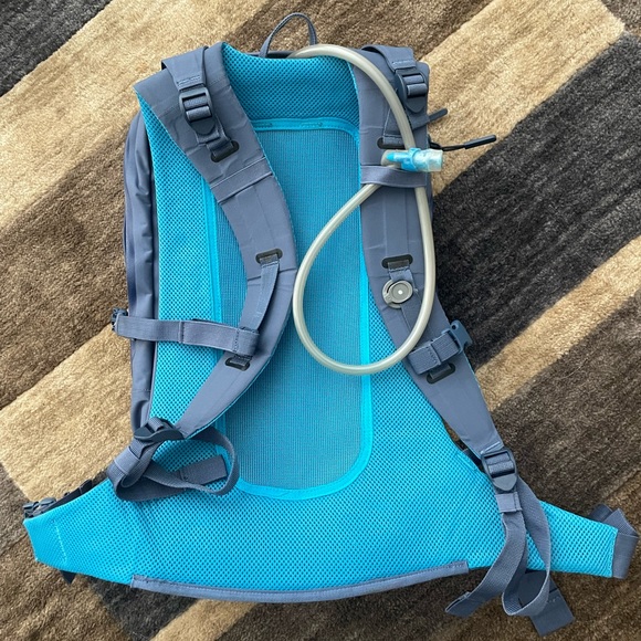 Hydro Flask Backpack - Picture 2 of 2